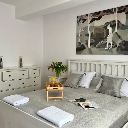 Kapuscinskiego * Jelení Hora