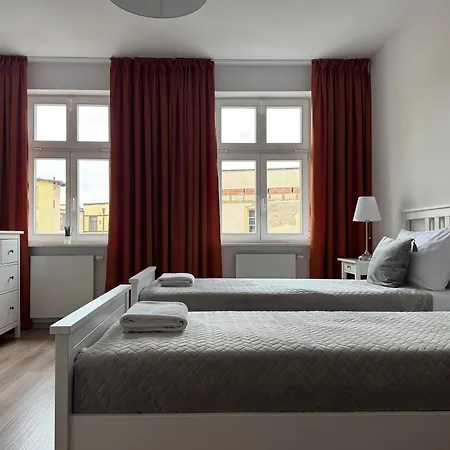 Kapuscinskiego * ילנייה גורה