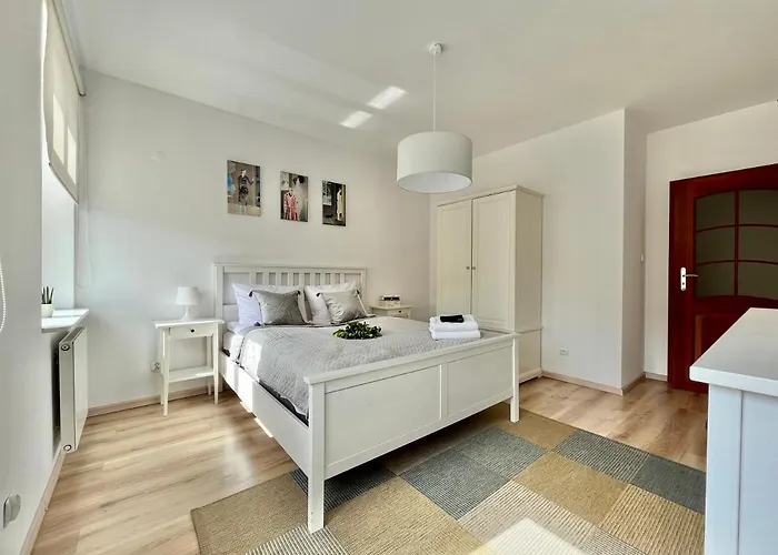 Kapuscinskiego * Jelenia Góra